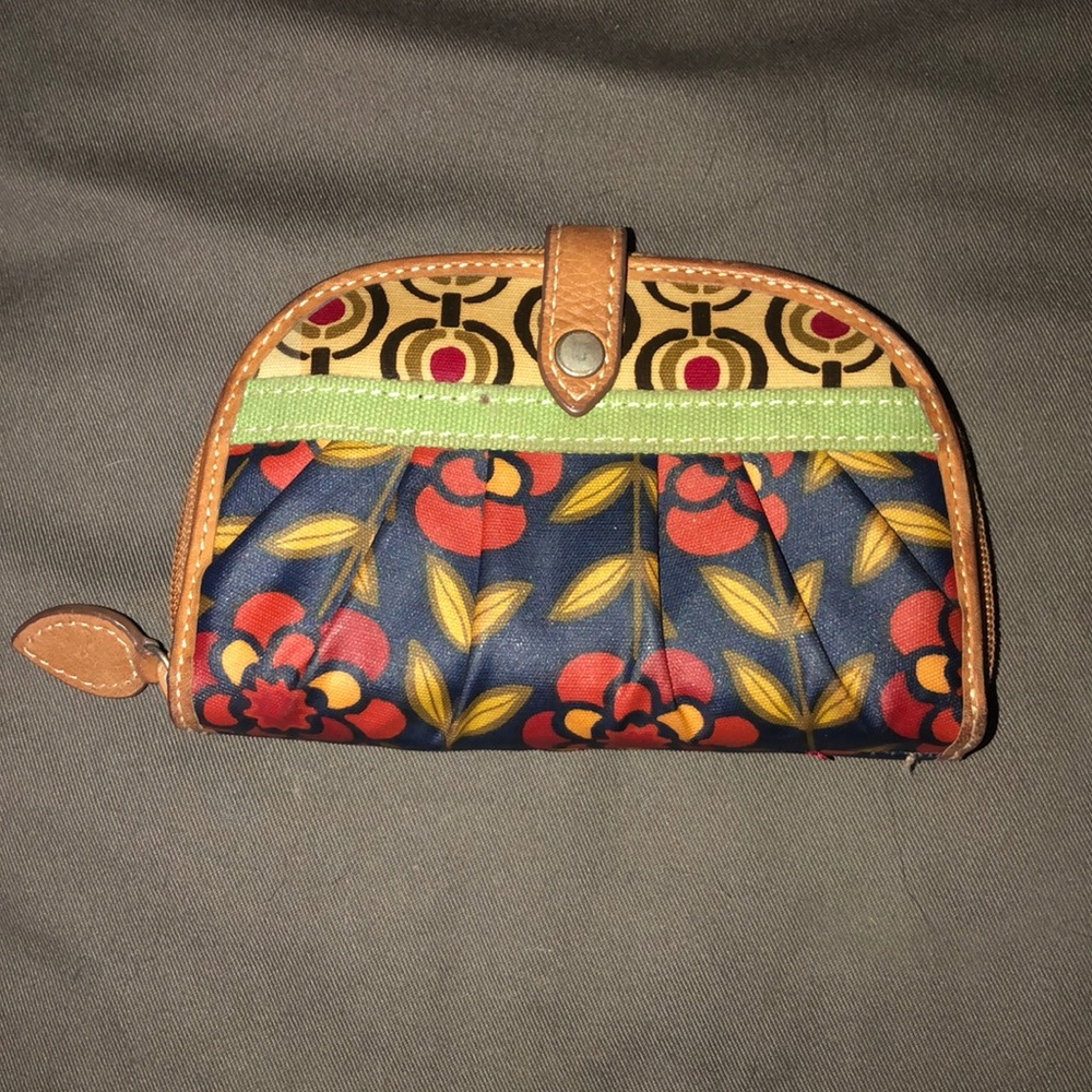 Fossil wallet